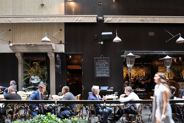 Sydney CBD outdoor dining