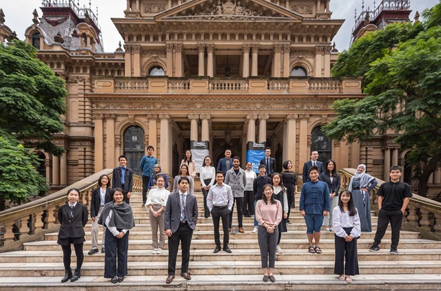 2021/22 international student leadership and ambassador program