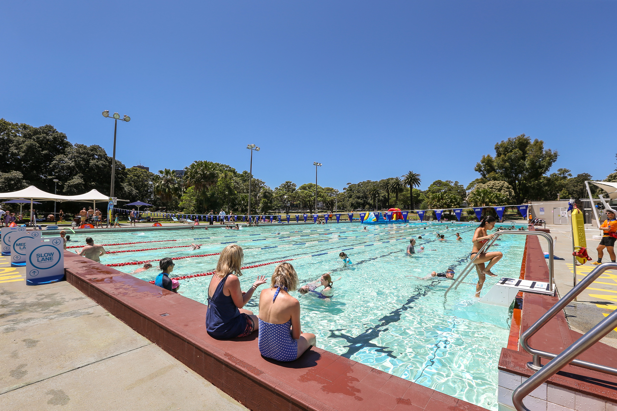 Victoria Park Pool City Of Sydney 